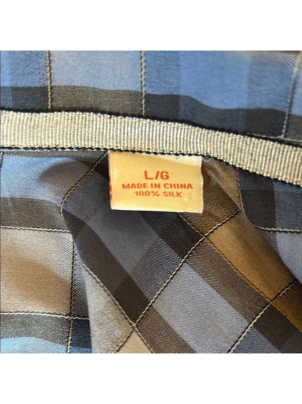 Tommy Bahama Silk Blue and Brown Plaid Casual Button Down Shirt size L - Picture 10 of 11